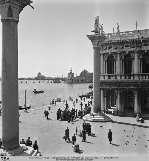 Venedig, Blick vom Dogenpalast auf Molo und Piazzetta, aus: Studienreise 1938