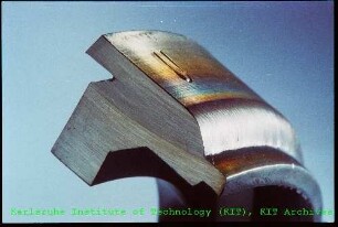 Detailaufnahme einer Schweiß- und Schliffprobe der Hauptabteilung Ingenieurtechnik (HIT)