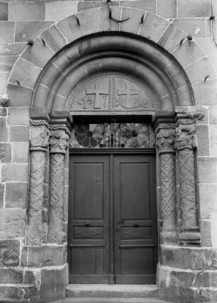 Evangelische Stadtkirche & Sankt Johannes der Täufer — Portal
