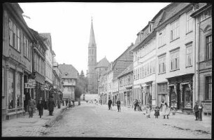 Heiligenstadt. Untere Wilhelmstraße mit evangelischer Kirche