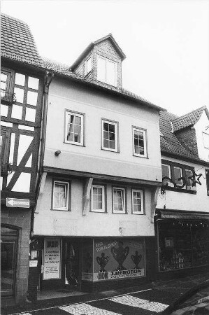 Wohnhaus, Fachwerk; Gelnhausen, Langgasse 3