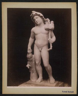 Jüngling mit Lamm, Pompeji: Ansicht einer Skulptur