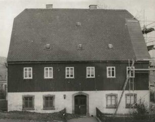 Deutschneudorf, Bergstraße 11. Pfarrhaus. Straßenfront