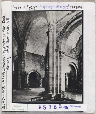 Oloron: Sainte-Croix, Vierung und Chor nach Nordosten