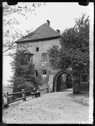 Elbogen, Eingang zum Schloss