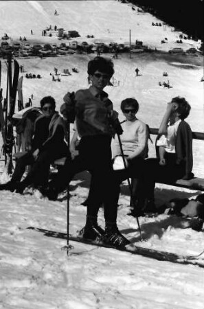 Oberried: Stollenbacher Hütte; Betrieb am Skilift