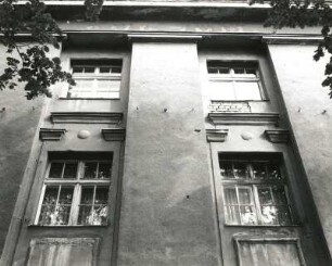 Wurzen, Dresdener Straße 67. Kontor (um 1930). Obergeschossfenster