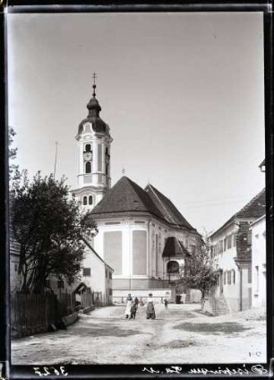 Kirche; Choransicht aussen