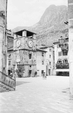 Kotor, Cattaro: Uhrturm am Trg Oruzja