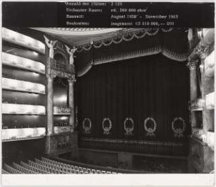 Nationaltheater, München: Ansicht Bühne (Ausstellungstafel der »Prague Quadrennial of the Theatre Design and Architecture« 1967)