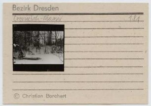 Christian Borchert (1942-2000). Karteikarte, beklebt mit einem Kontaktabzug, handschriftliche Notizen "Czorneboh-Massiv 1.81"