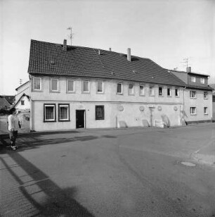 Oestrich-Winkel, Römerstraße 33