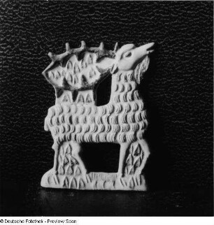 Historische Pfefferkuchenform "Hirsch". Tonabdruck des Gebäckmodels, 18. Jh. Ofen- und Keramikmuseum Velten