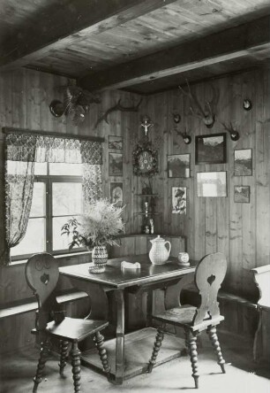 Kleinhennersdorf (Gohrisch-Kleinhennersdorf). Neue Clubhütte der Gipfelstürmer, Inneres