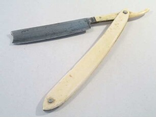 RASIERMESSER