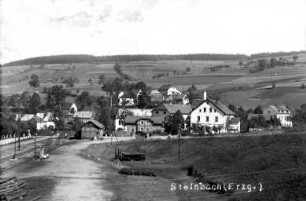 Bahnhof Steinbach : von re. vorn Abfertigungsgebäude, Bahnwärterwohnhaus, Gasthaus am Bahnhof, Wohnhaus HK