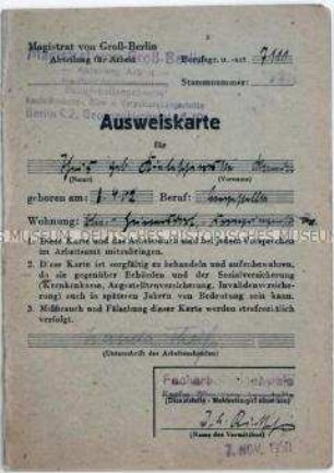 Ausweiskarte des Magistrats von Groß-Berlin Abteilung Arbeit für eine Frau - Familienkonvolut