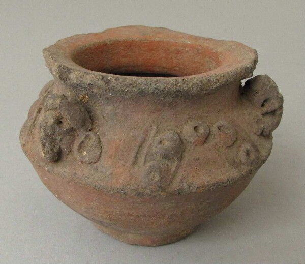 Clay vessel