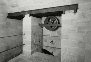Königstein. Festung. Munitionsladesystem der Batterie VIII (1889-1891). Reste des Munitionsaufzugs