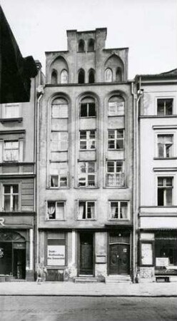 Fassade des Bürgerhauses Fischerstrasse 34 in Elbing