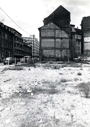 Privatgebäude, Straßen und Plätze in Karlsruhe. Steinstraße