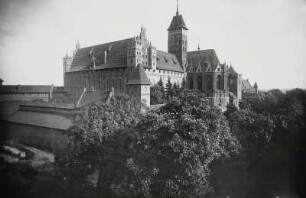 Marienburg, Ordensschloss : Marienburg (Malbork/Polen). Ordensschloss. Hochschloss (Konventhaus) und Schlosskirche. Ansicht von Süden
