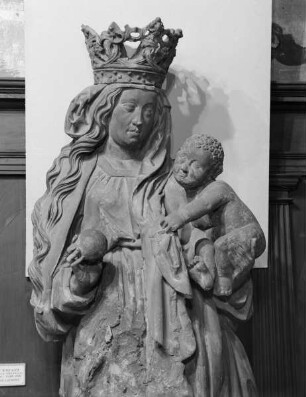 Laurentiusportal (Nordportal) — Statue