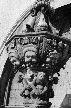 Dubrovnik: Aufsatz des kleinen Onofrio Brunnens