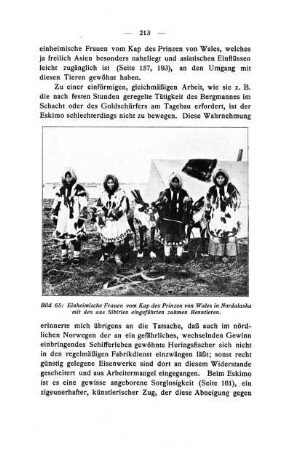 Einheimische Frauen vom Kap des Prinzen von Wales in Nordalaska mit den aus Sibirien eingeführten zahmen Renntieren.