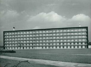 St. Marienhospital, 1957-1961
