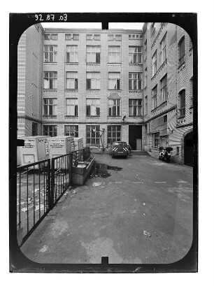Berlin : Rosa-Luxemburg-Str. 14