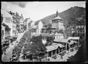 Karlsbad (Karlovy Vary/Tschechische Republik). Marktbrunn und Schlossbrunn