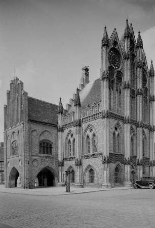 Tangermünde. Rathaus mit Schauwand, erbaut 1430 und 1480
