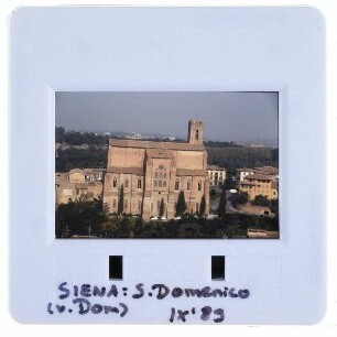 Siena, S. Domenico : Ansicht von Osten, Fernsicht