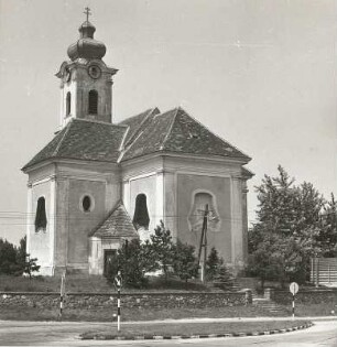 Balatonmáriafürdő. Kirche. Ansicht von Südosten