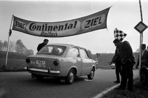 Geschicklichkeitsturnier des Motorsportclubs Knielingen auf dem Verkehrsübungsplatz in Maxau