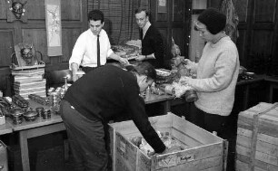 Bazar fremder Völker des World University Service im Studentenhaus.