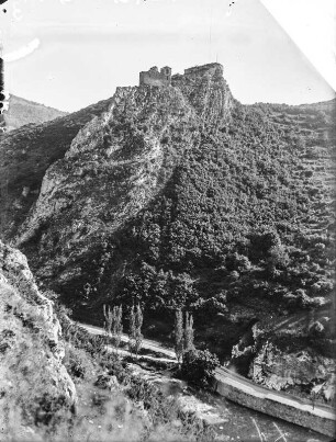 Ruine : Bulgarien. Assenowgrad. Blick zur Kirche und Festung von Assenowgrad