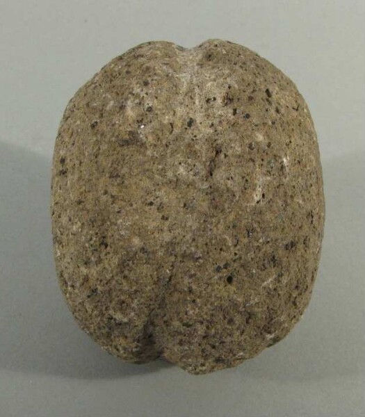 Stone bola