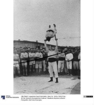 Lagerleben Sport (Akrobatik)
