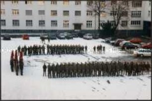 Bundeswehrappell im Schnee (Prämiertes Foto Sonderthema: Guten Morgen)