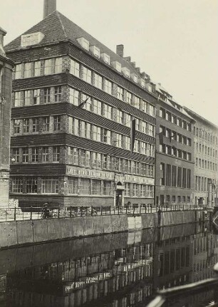 Verlagshaus Volk u. Wissen, Berlin, 1951