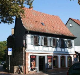 Mischbau; Dieburg, Rheingaustraße 25