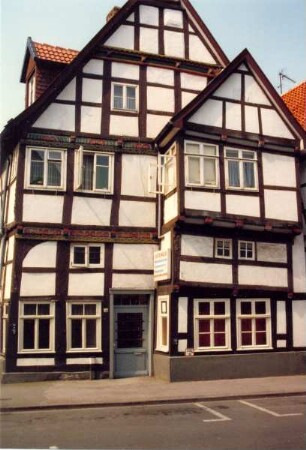 Blick auf das Haus Krumme Str. 36. Detmold. Papierabzug
