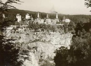 Kalkwerk Lengefeld : Lengefeld, Staatliches Kalkwerk. Blick übr den Bruch auf die Brennöfen