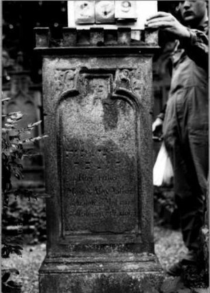 Grabstein 219