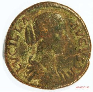 Römische Münze, Nominal Sesterz, Prägeherr Marc Aurel für Lucilla, Prägeort Rom, Original