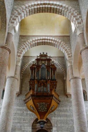 Frankreich. Bourgogne. Saone et Loire. Tournus. Kirche Saint Philibert. Romanische Abteikirche. Innen