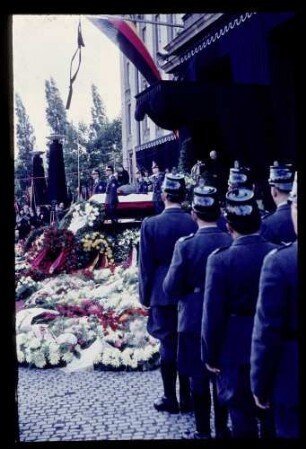 Staatsakt Suhr 3.9.57.