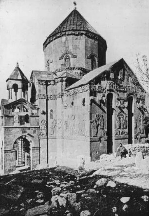 Achthamar (Armenien), Kirche, griechisches Kreuz von Südost